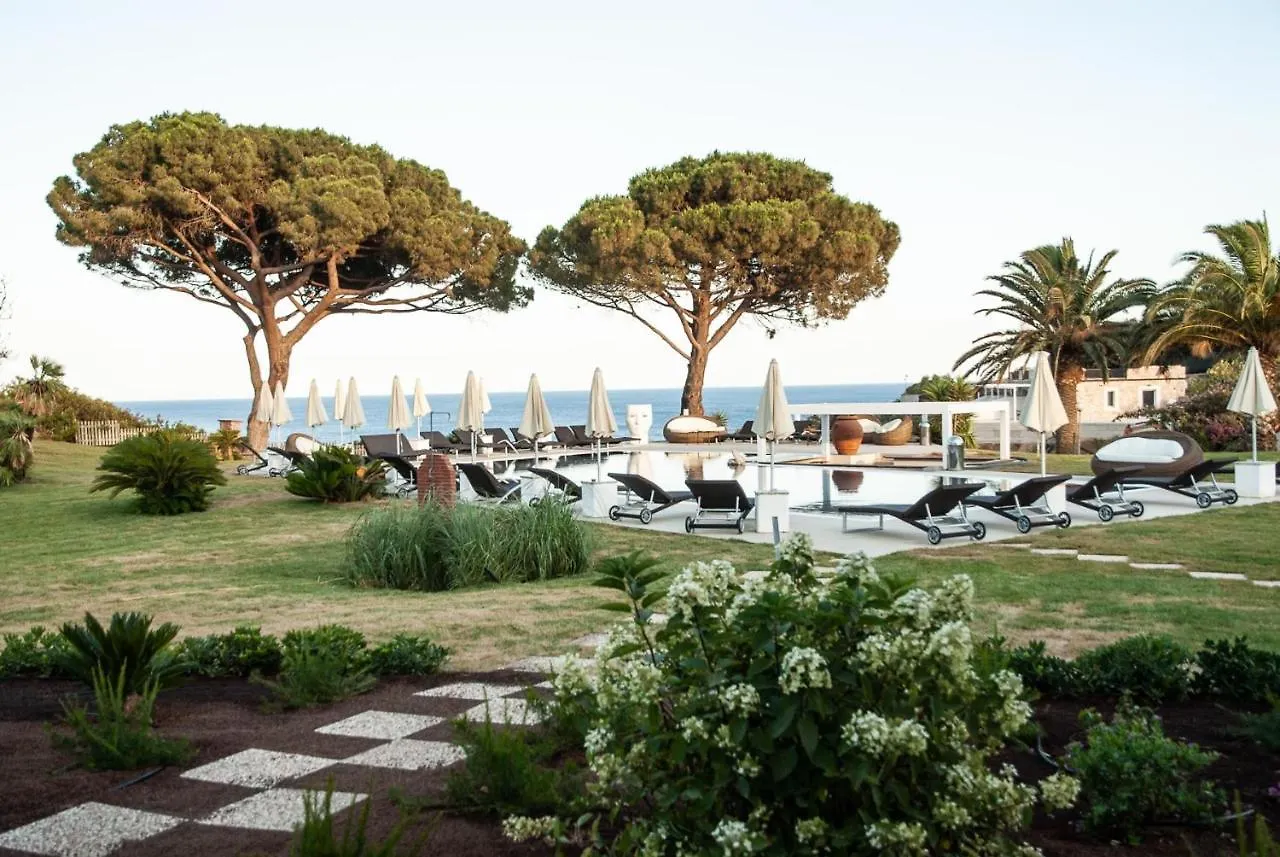 Resort Capo Bianco Porto Azzurro Aparthotel