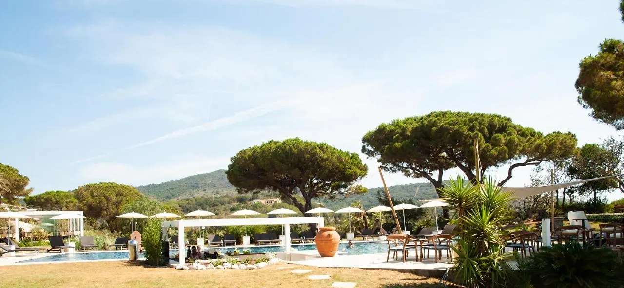 Resort Capo Bianco Порт-Аццурро 4*,  Италия
