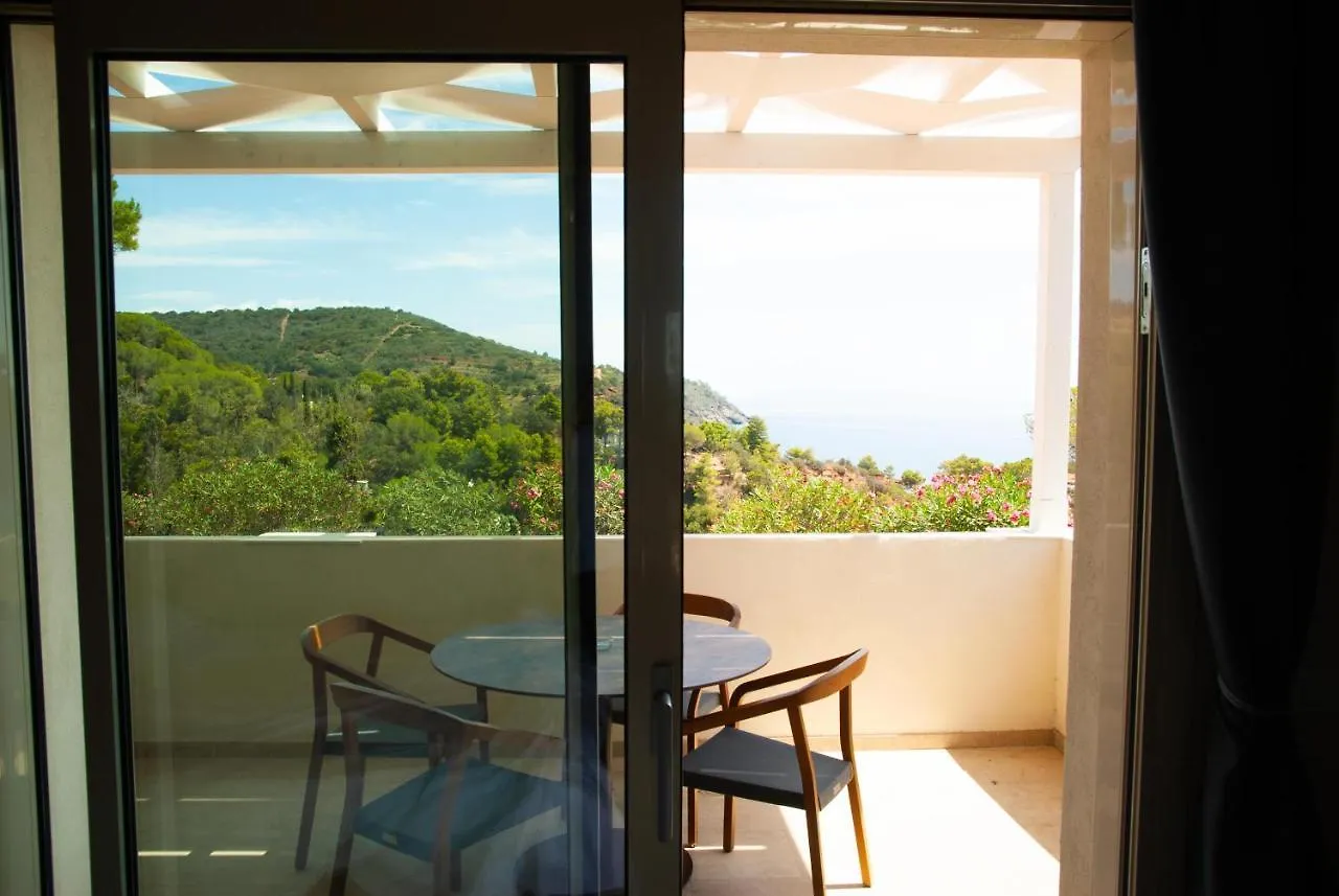 Resort Capo Bianco Porto Azzurro 4*,